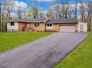 937 Old Tannery Rd, Newton, NJ 07860