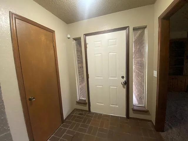 2 bed, 1400 sqft, $1,145 — Photo 3