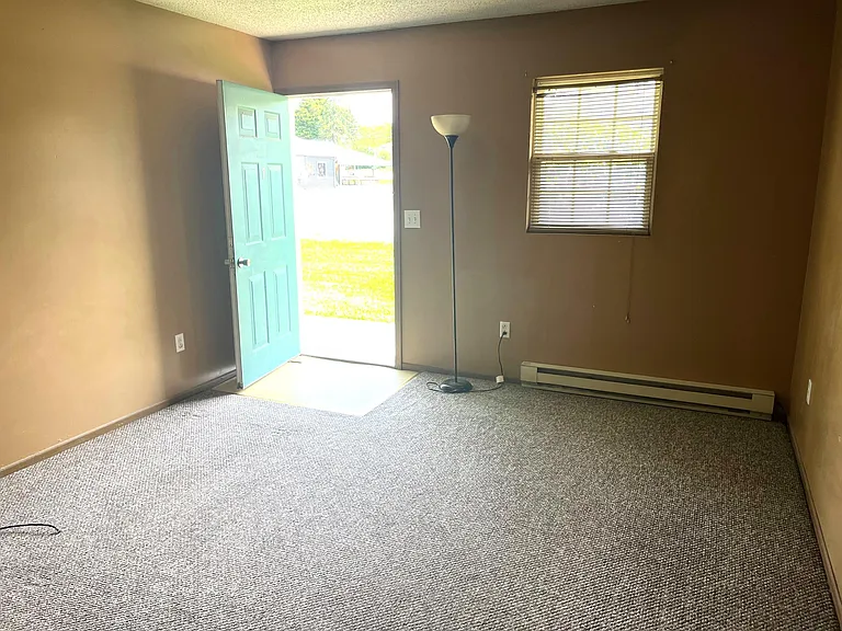 3134 Sterrettania Rd #7 — Photo 8