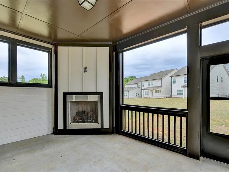 1854 Westfall Lndg — Photo 60