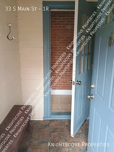 33 S Main St Photo 1