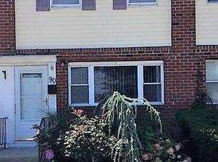 90 Primrose Ln, Brick, NJ 08724