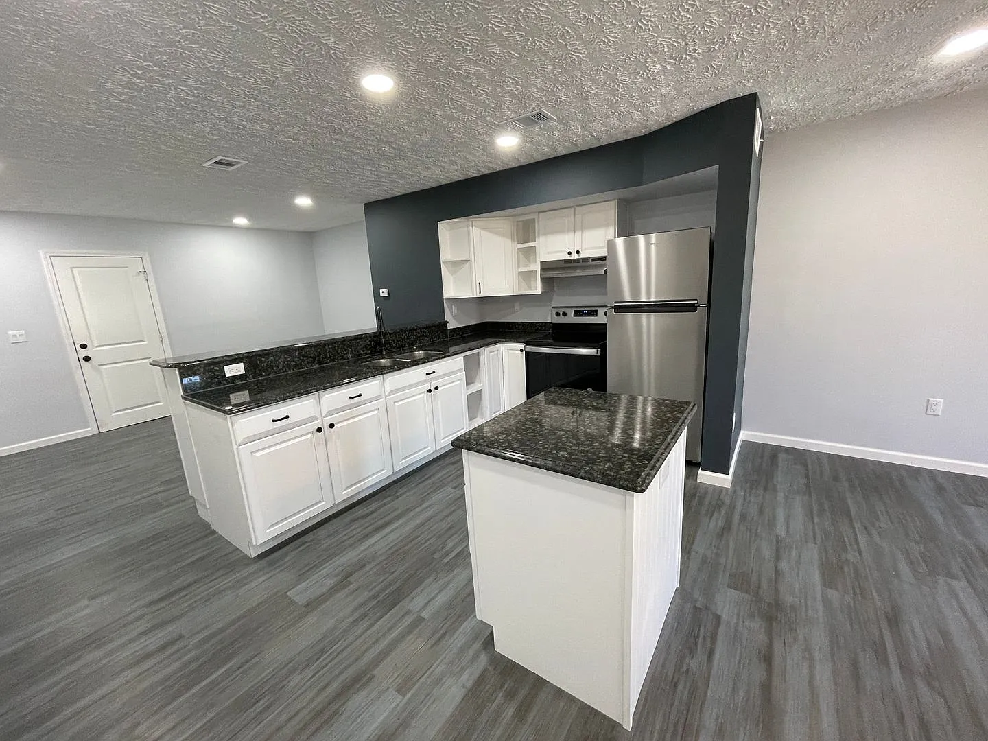 For Lease - 2 BR | 2.5 BA Remodeled Townhome Near TAFB! — Photo 2