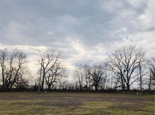 518 Hamlet Dr, Harrisonville, MO 64701
