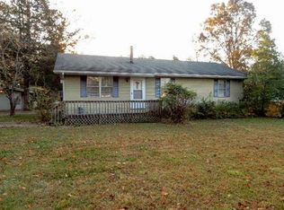 340 E Indian Stone Rd, Shepherdsville, KY 40165