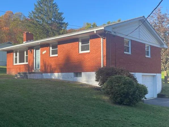 13317 Lerae St NE, Cumberland, MD 21502