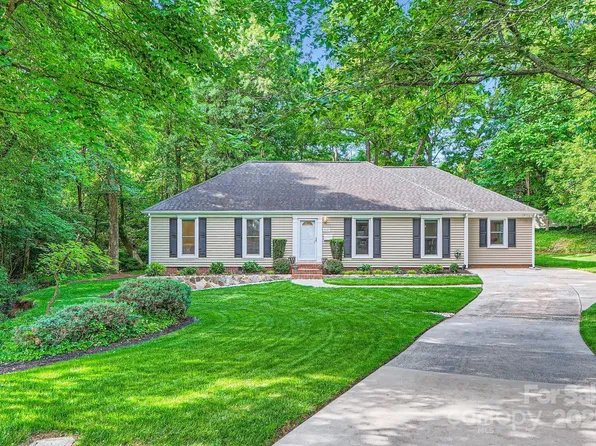 4145 Wall St, Charlotte, NC 28209