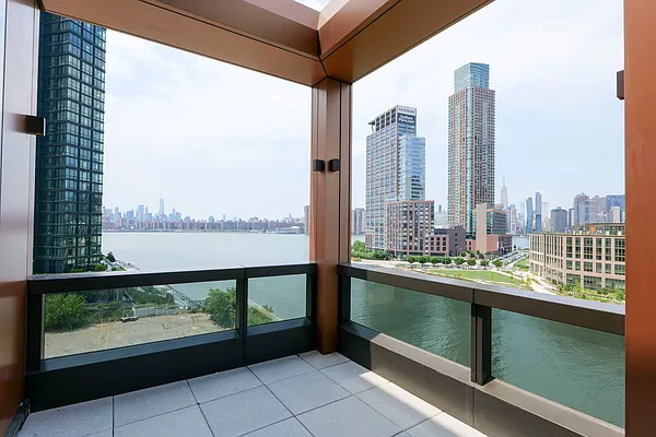 Rented by Arwell Realty | media 24