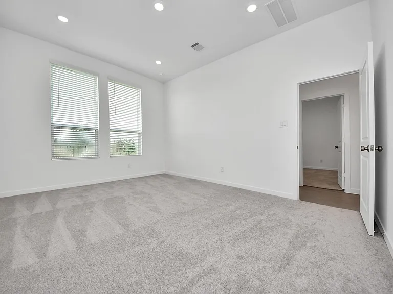27443 Sunterra Village Dr — Photo 28