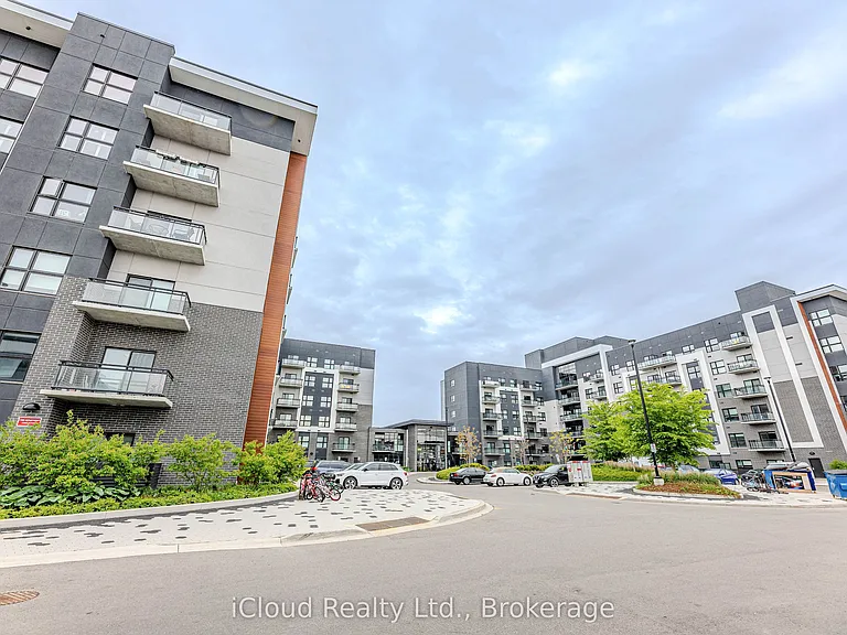102 Grovewood Cmn #121 — Photo 2
