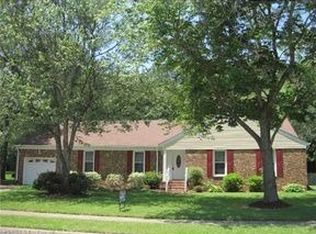 736 Heritage Dr, Chesapeake, VA 23322