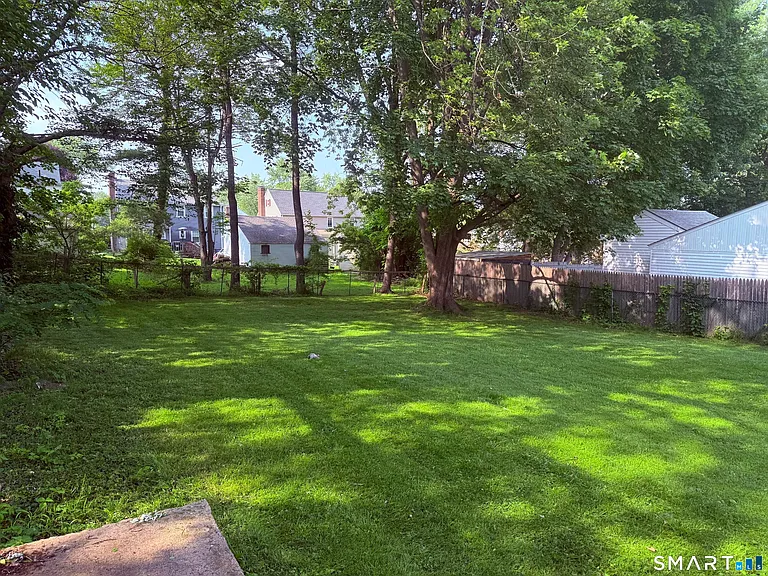 44 Haddam St — Photo 17