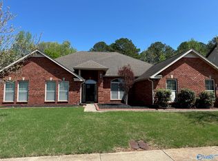 110 Harbor Glen Dr SW, Madison, AL 35756