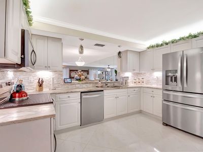 9716 Sills Drive E #101, Boynton Beach, FL, 33437