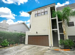 903 Davis Rd, League City, TX 77573