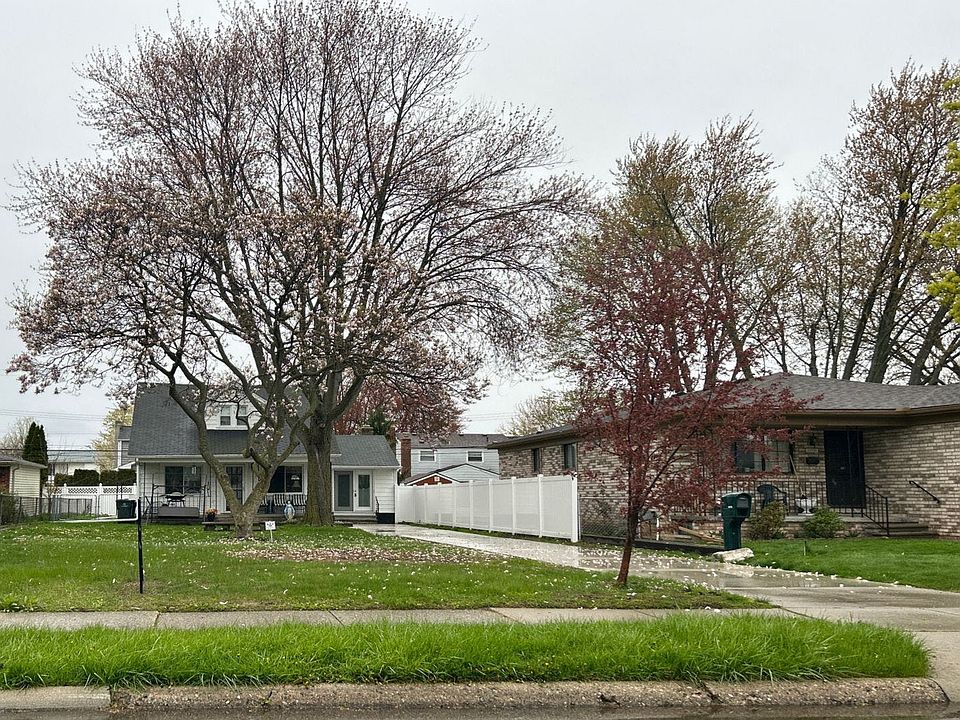 2nd image of 22347 Lanse St