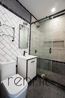 Rented by Rennit Inc. | media 8