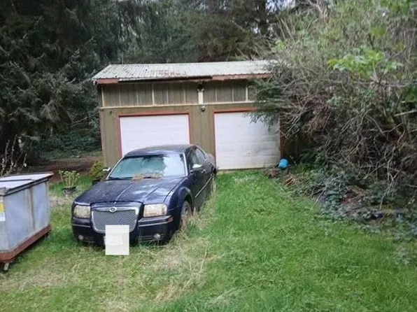 1799 N Doris Ln, Otis, OR 97368