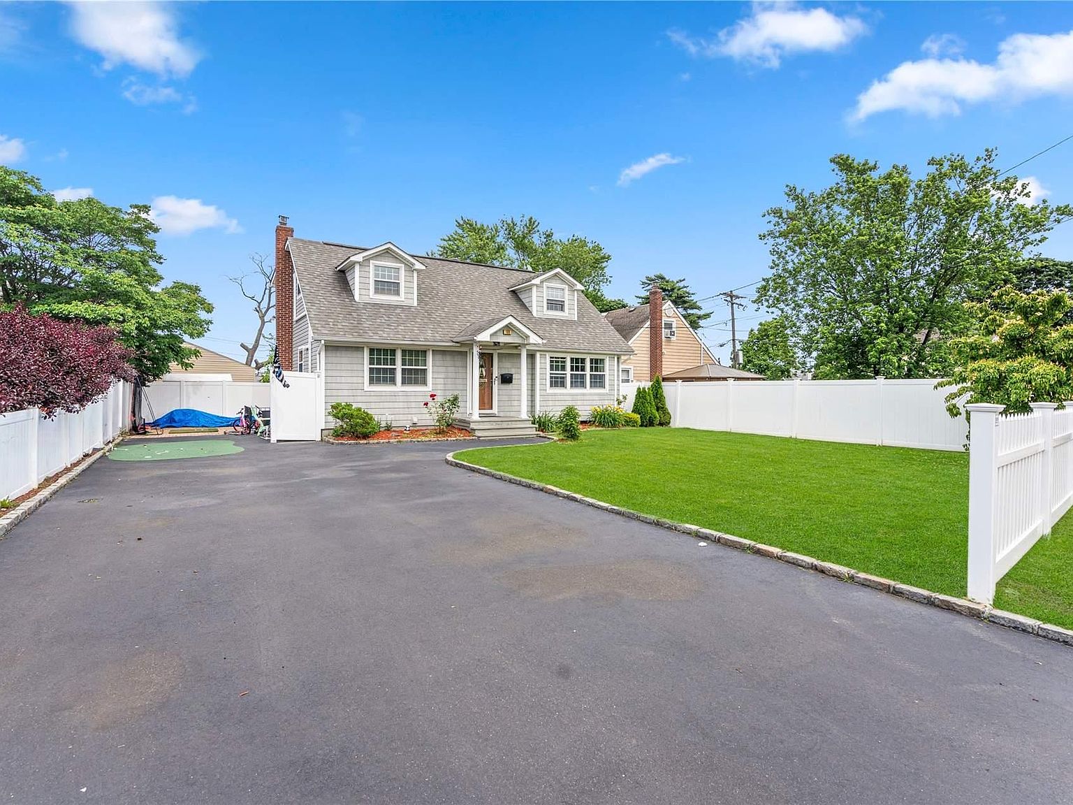 180 Hicksville Road, Bethpage, NY 11714 Zillow