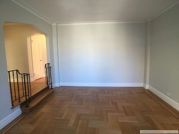 5th image of 567 Fort Washington Ave APT 5C