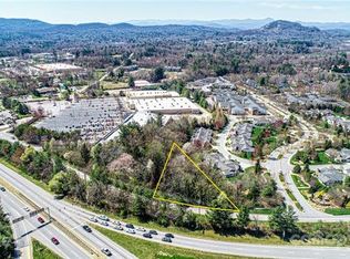 111 Carolina Village Rd, Hendersonville, NC 28792