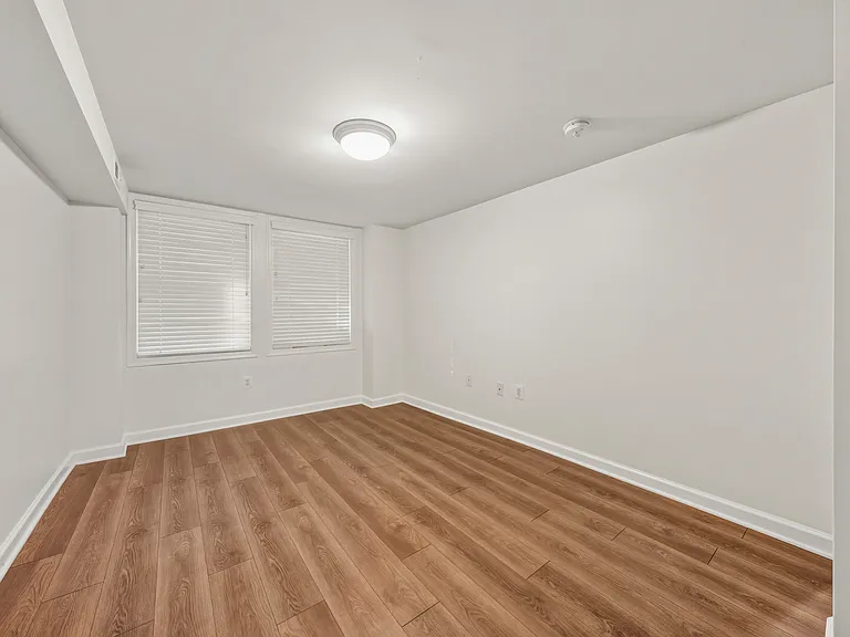 51 Girard St NE — Photo 29