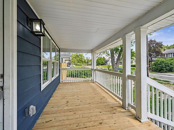 4th image of 673 S Richardson Ave