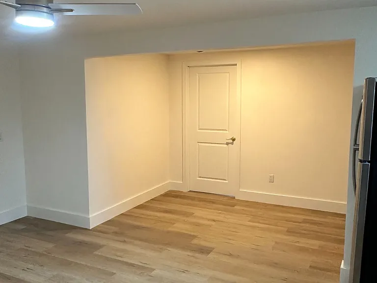 410 Randall St #9 — Photo 4