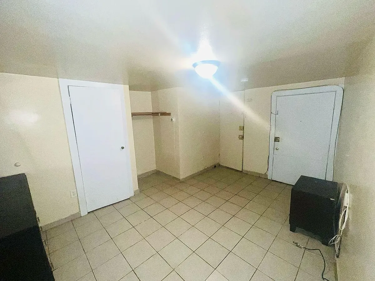 Building Photo - 111 Cherry St #6D