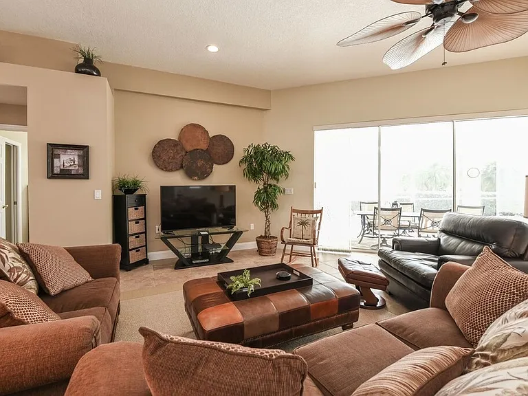 6718 Pleasant Hill Rd — Photo 2
