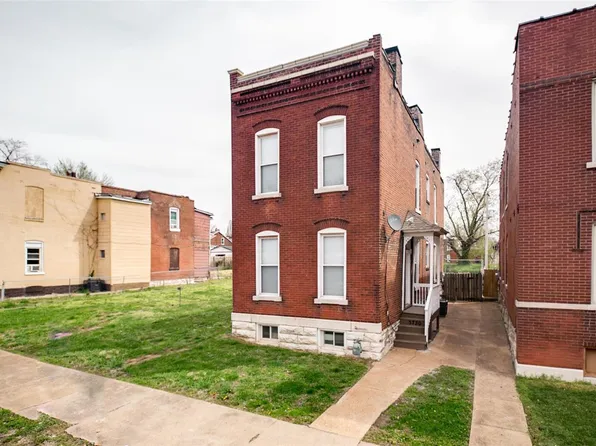 3730 California Ave, Saint Louis, MO 63118