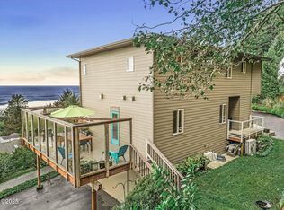 121 Greenhill Dr, Yachats, OR