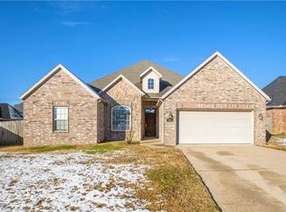 3206 Pinot Ave, Springdale, AR 72764