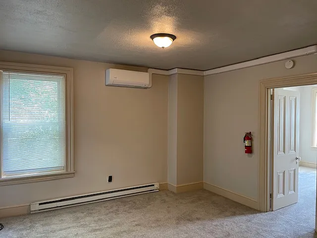 310 N Lime St #4 — Photo 14
