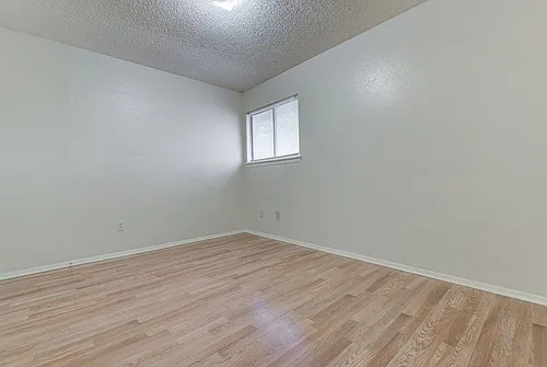 300 Villa Oaks Cir #A Photo 1