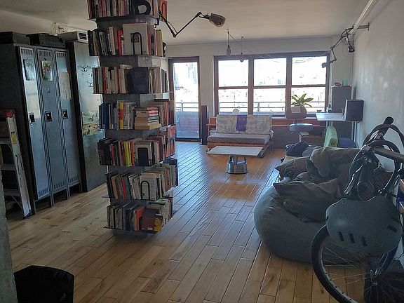 3rd image of 383 Grand St APT M1906