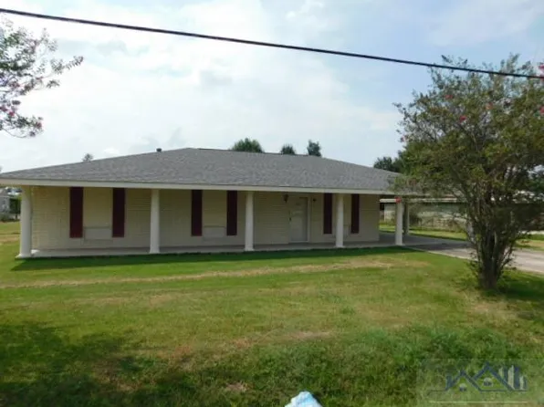 296 Sandras St, Larose, LA 70373