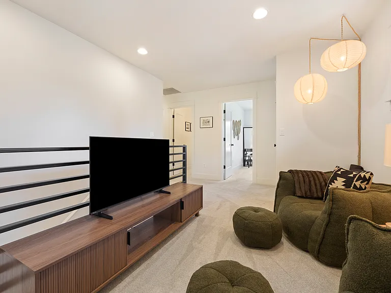 61000 SE Crane Peak Ct — Photo 19