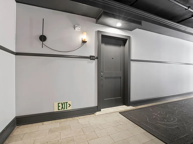 460 S Spring St #512 — Photo 18