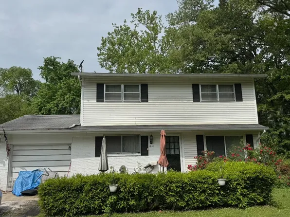 1041 W Park Dr, Knoxville, TN 37909