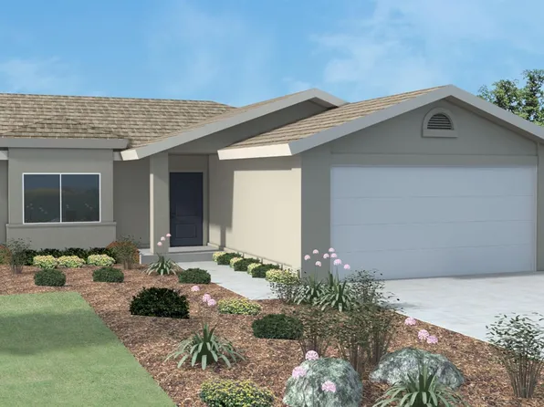 922 Aggies Ave, Delano, CA 93215