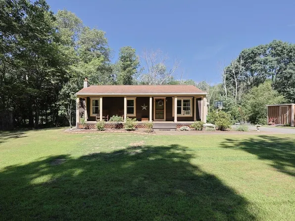 356 Keys Rd, West Brookfield, MA 01585