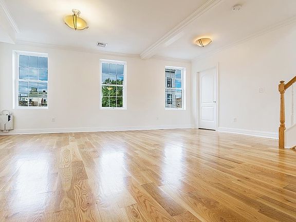 2nd image of 385 1st St