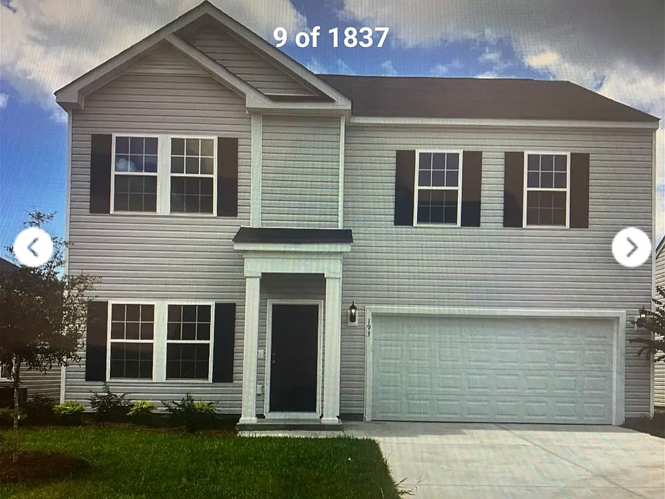193 Hampton Park Circle, Myrtle Beach, 5 bed room and 2.5 bath