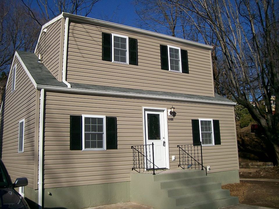 2nd image of 4401 Fernhill Rd