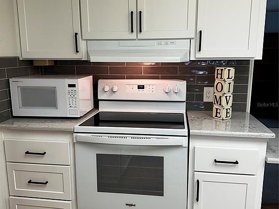 5th image of 1100 BELCHER ROAD S #523