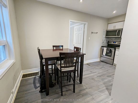 3rd image of 68 Garnet Ave