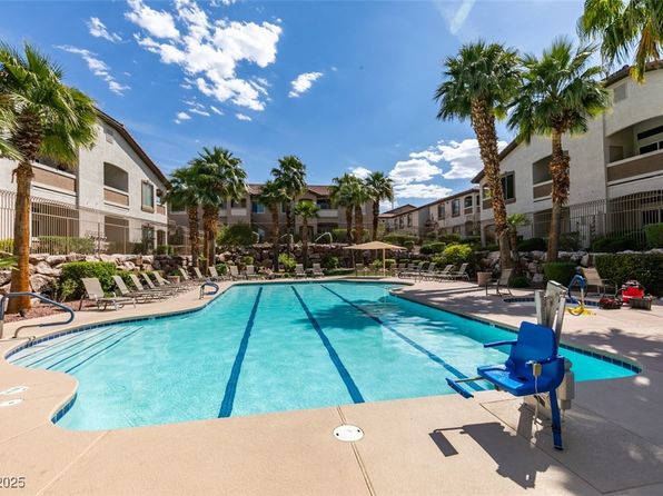2305 W Horizon Ridge Pkwy APT 3713, Henderson, NV 89052