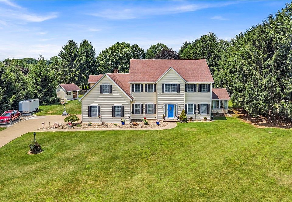 1st image of 3516 Briarwood Dr