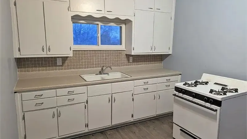 1 bed, $975 — Photo 2